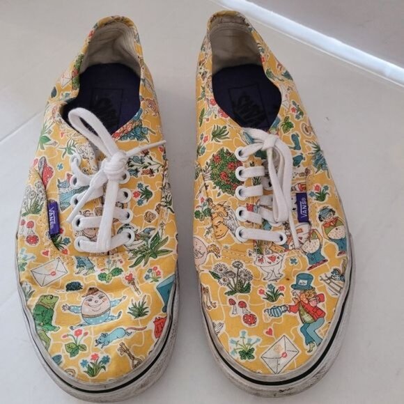 Women's Vans shoes liberty Of London Alice In Wonderland Size 9 - Picture 2 of 9
